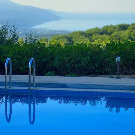 In Guest - Traditional For Relaxation And Rejuvenation *