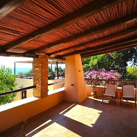 In Guest - Traditional For Relaxation And Rejuvenation Affittacamere *